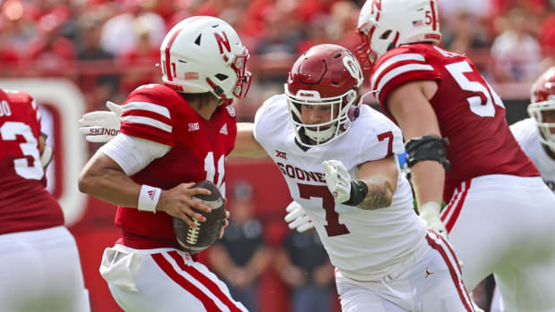 Jaren Kanek and Casey Thomoson 2022 Nebraska vs Oklahoma football USATSI_19063326 cropped